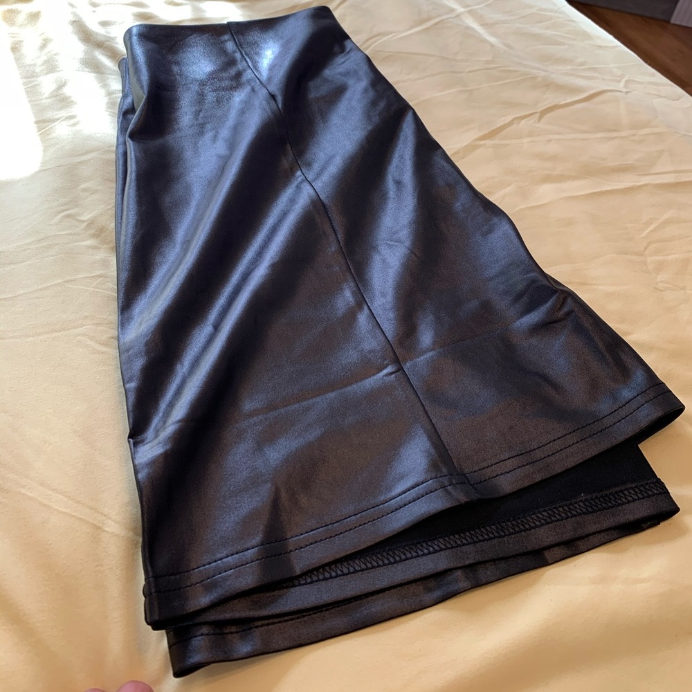 Leather skirt